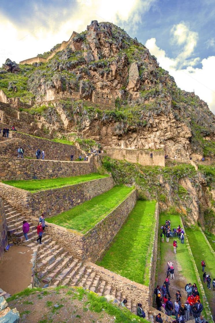 Lugar PARQUE ARQUEOLÓGICO OLLANTAYTAMBO