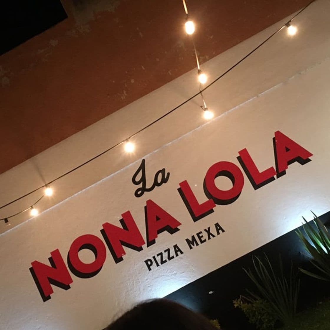 Restaurantes La Nona Lola Mexa-Pizza