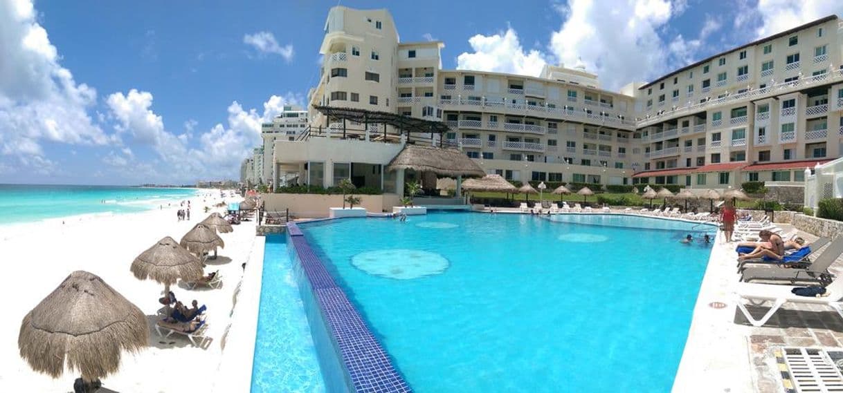 Lugar Hotel cancun plaza