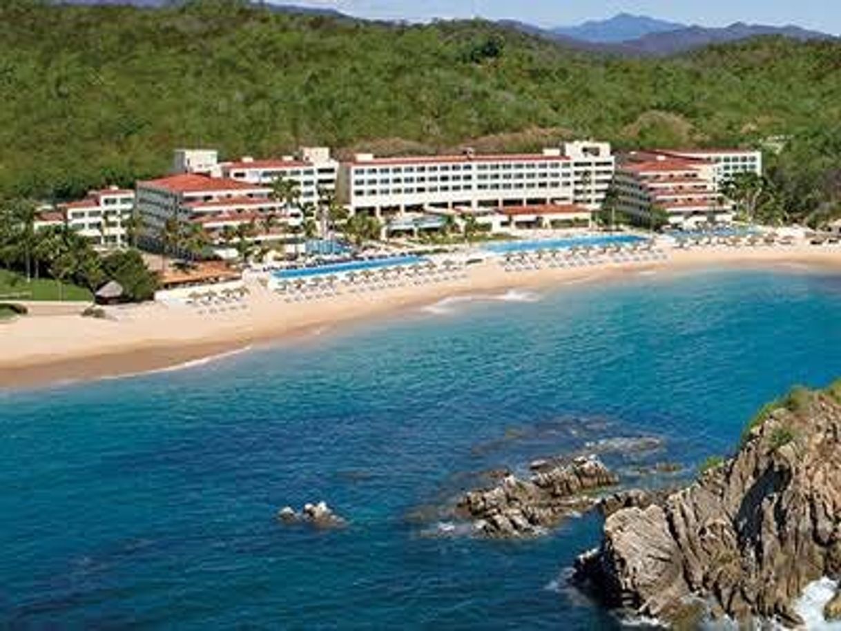 Lugar Dreams Huatulco Resort & Spa