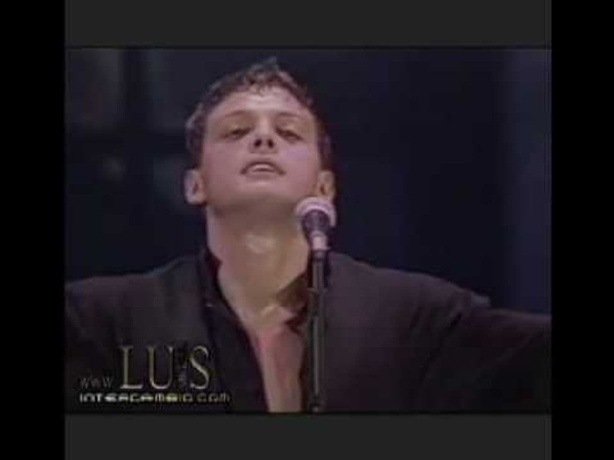 Fashion Luis Miguel-Entregate-Gira 20 años - YouTube