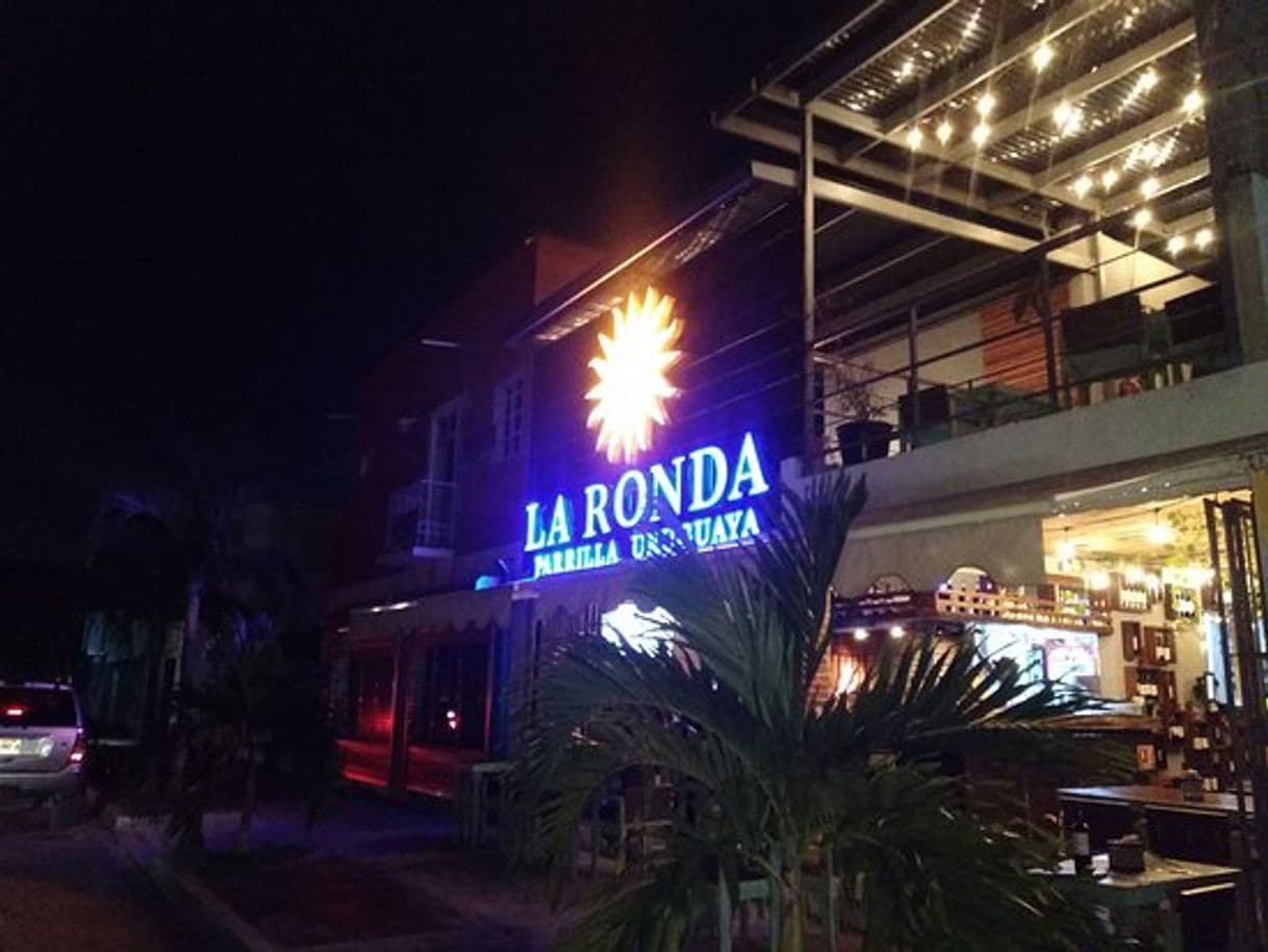 Restaurantes La Ronda Parrilla Uruguaya