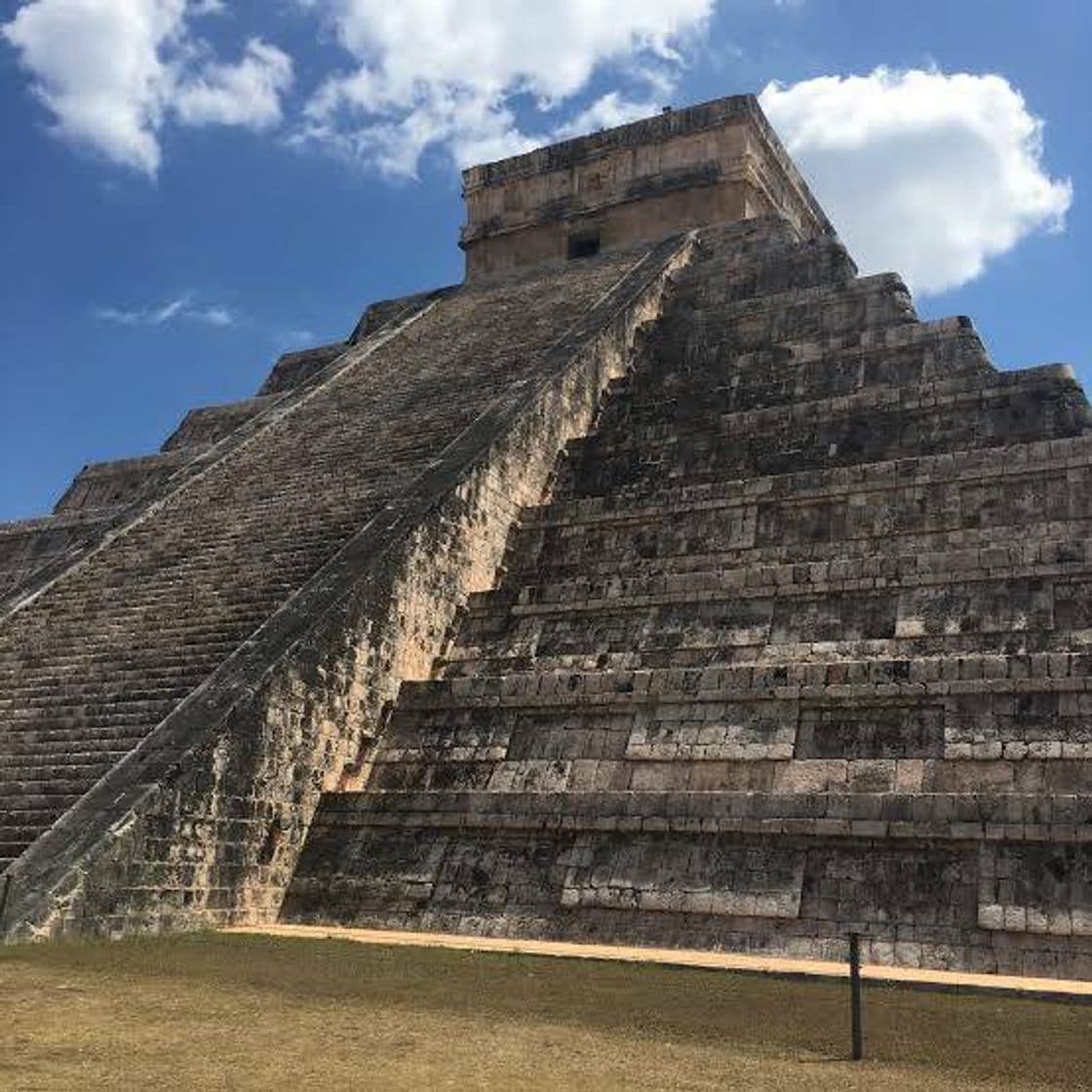 Lugar Chichén Itzá