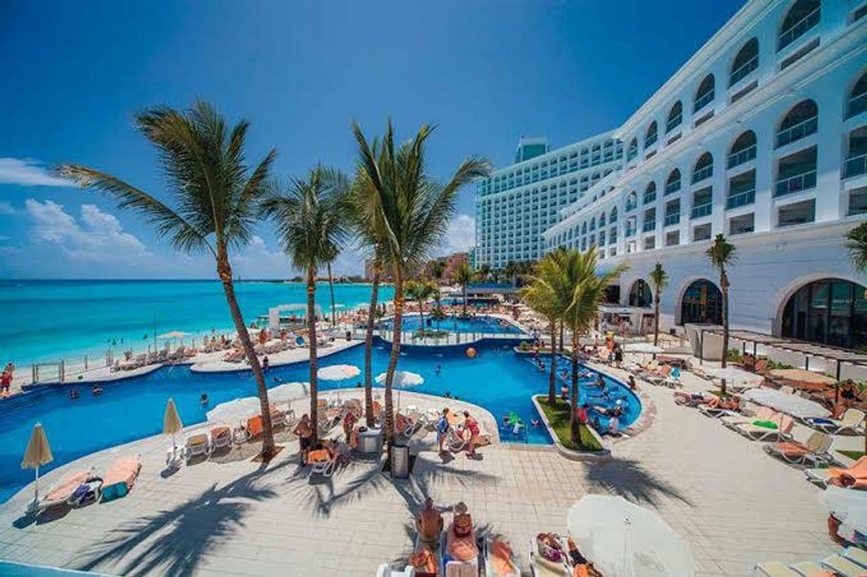 Place Hotel Riu Cancun