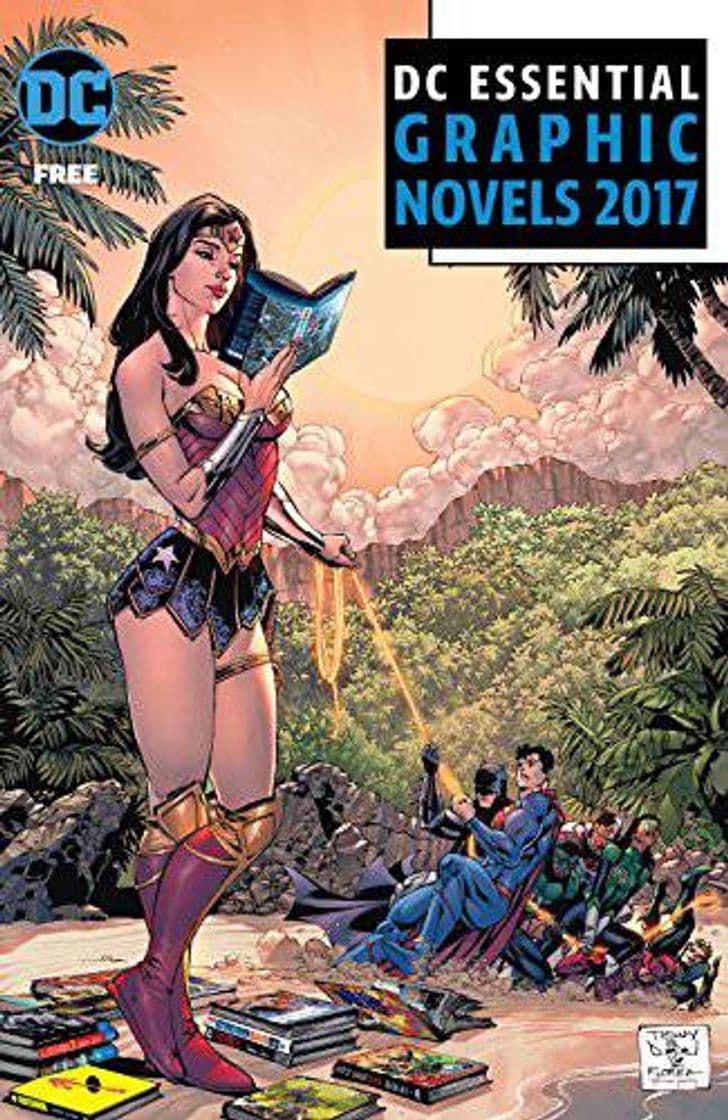 Fashion DC Essential Graphic Novels 2017 (DC Comics Essentials) (Eng