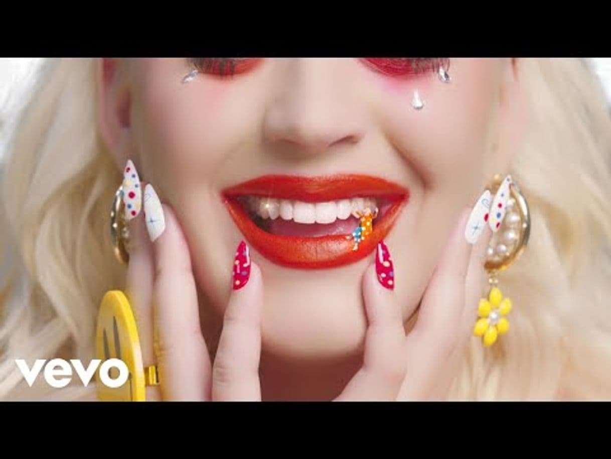 Moda Katy Perry - Smile (Performance Video) - YouTube