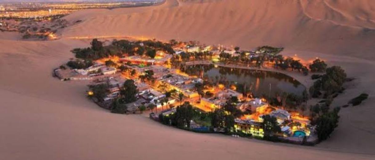 Place La Huacachina