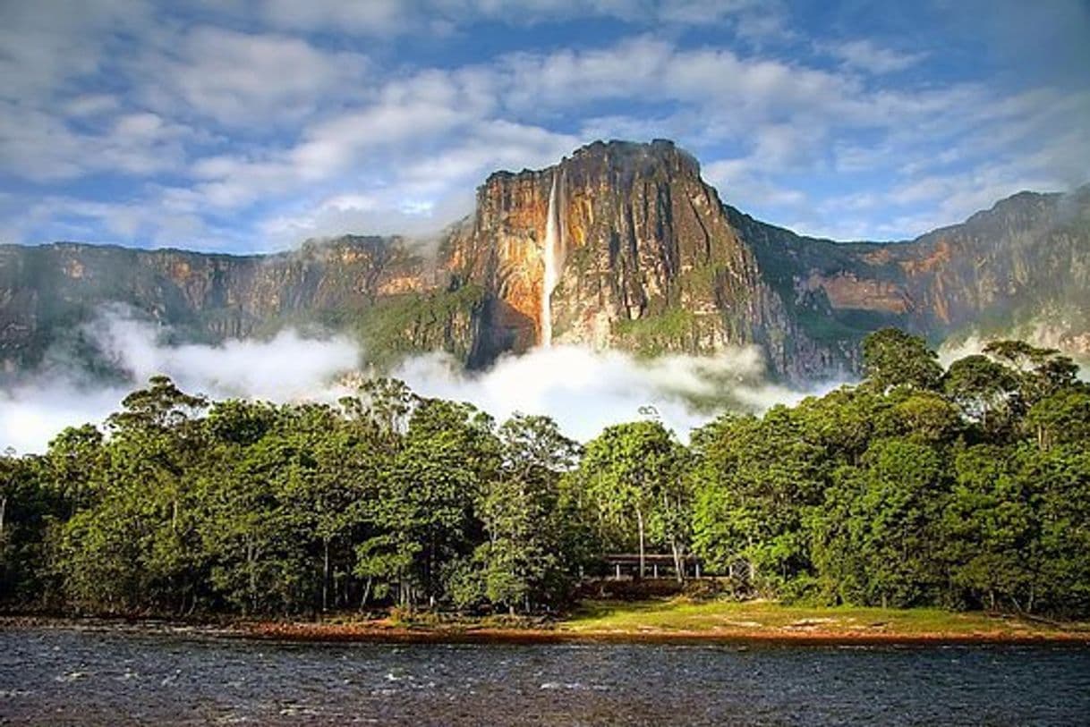 Lugar Canaima