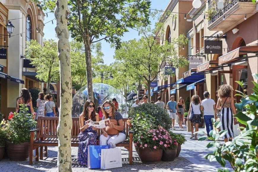 Lugar Las Rozas Village