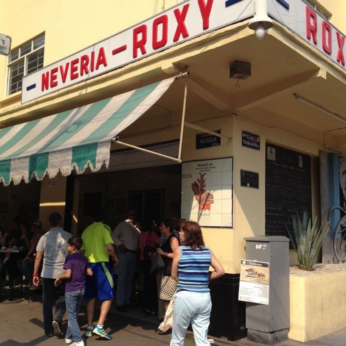 Lugar Nevería Roxy