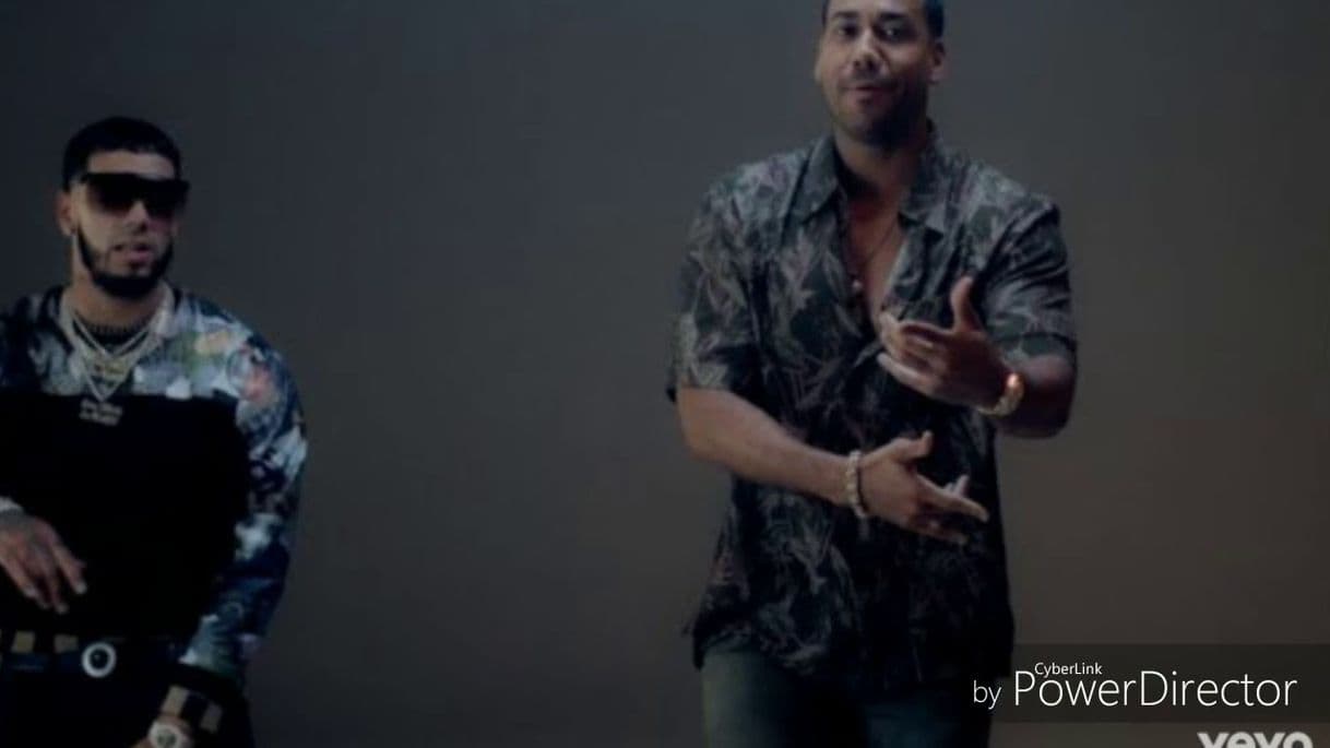 Moda Anuel AA-ella quiere beber (Remix) ft.Romeo Santos 