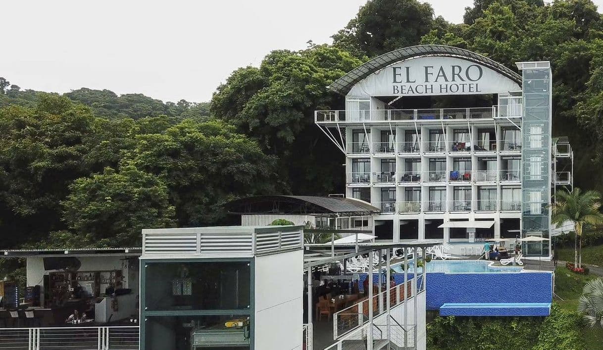 Lugar Hotel El Faro Beach Containers, Manuel Antonio, Costa Rica ...