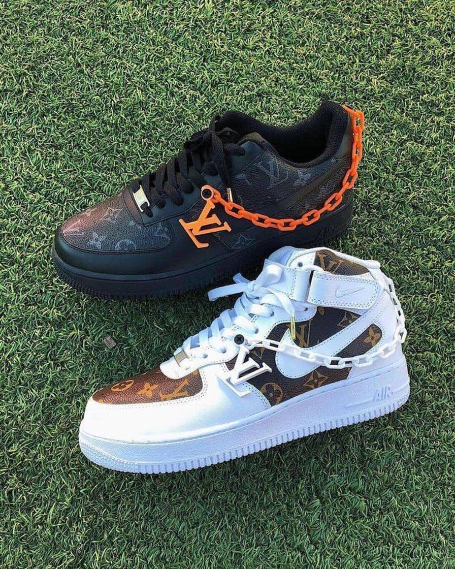 Product Air Force 1 Costumed