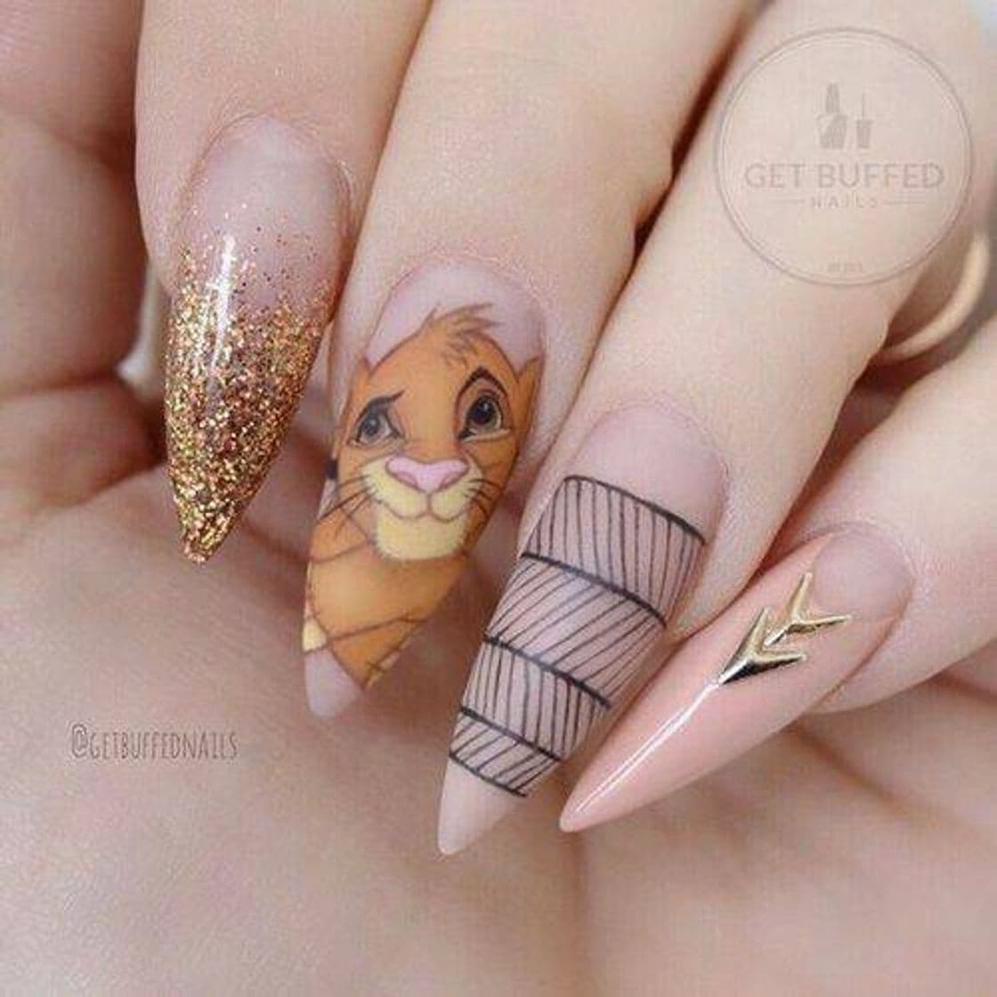 Moda Unhas Disney