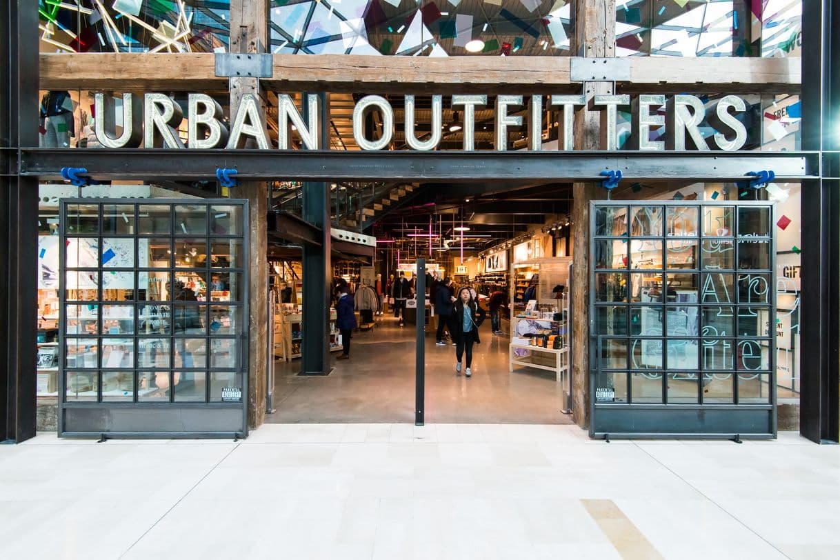 Moda Urban Outfitters