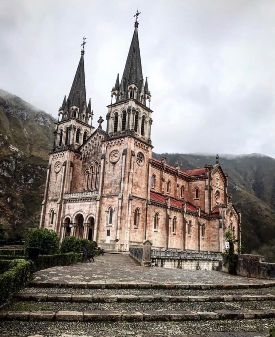 Lugar Santuario de Covadonga