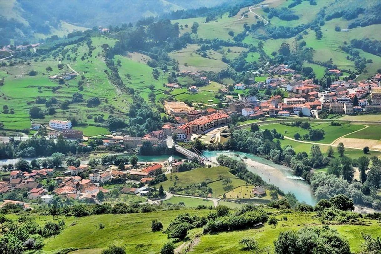 Lugar  PANES - Asturias