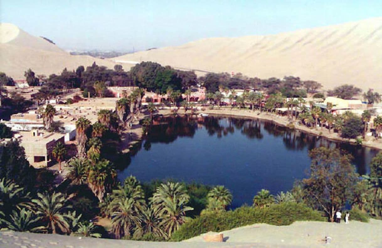 Place Huacachina Ica