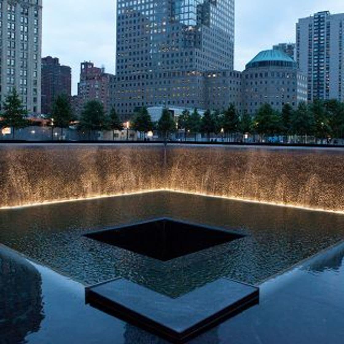 Lugar 9/11 Memorial