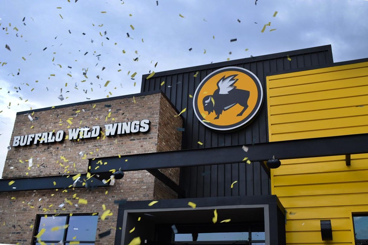 Restaurants Buffalo Wild Wings Leones