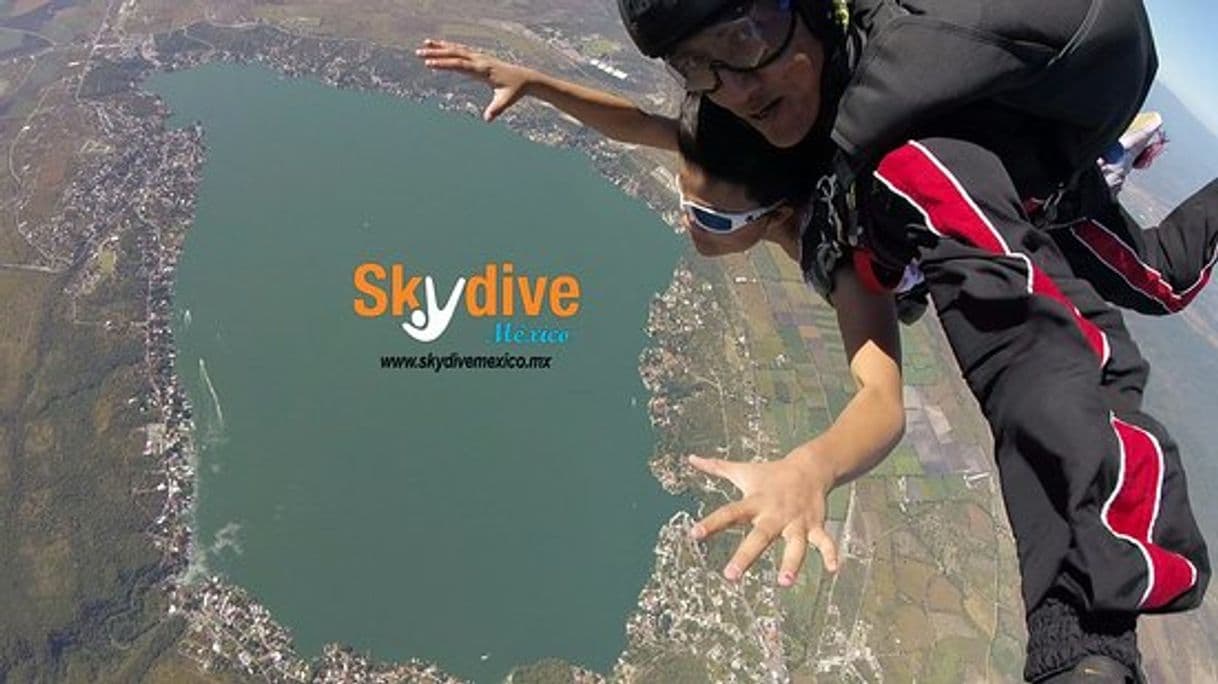 Lugar Skydive México - Paracaidismo Tequesquitengo