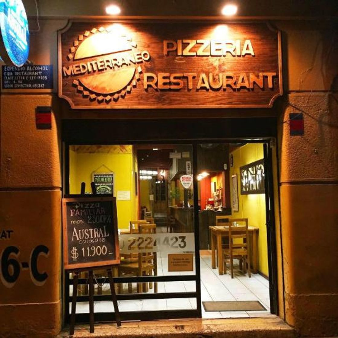 Restaurants Mediterraneo Pizzas Artesanales