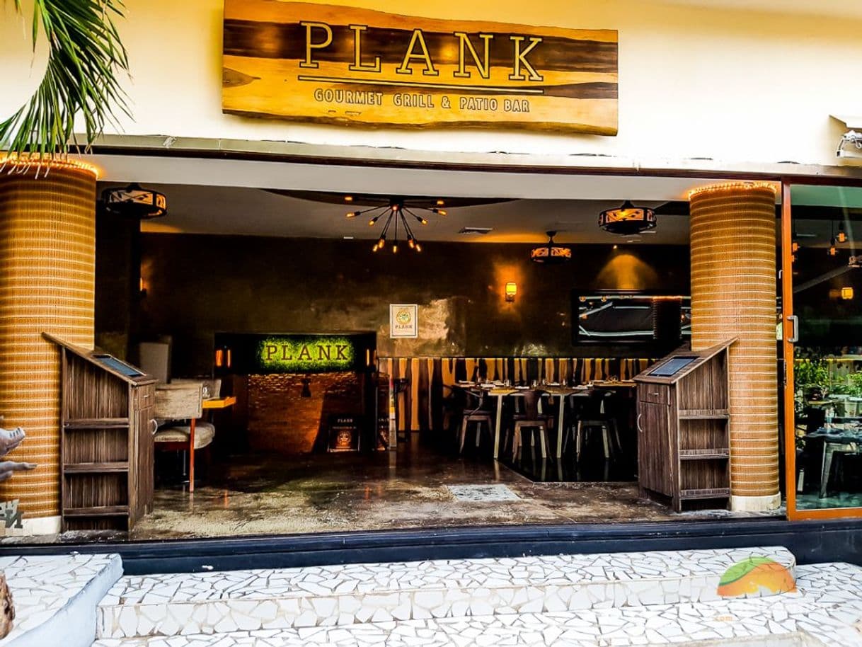 Restaurants Plank Gourmet Grill & Patio Bar