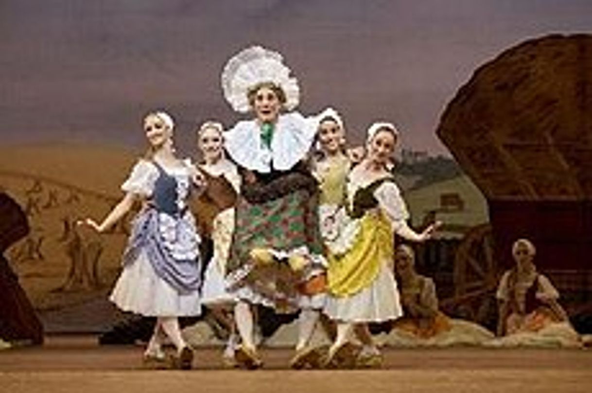 Moda La fille mal gardée - The Clog Dance from Act I