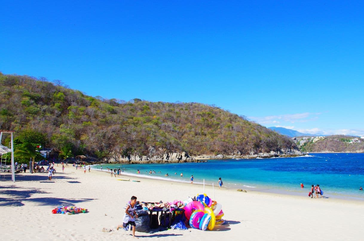 Place Bahias de Huatulco International Airport