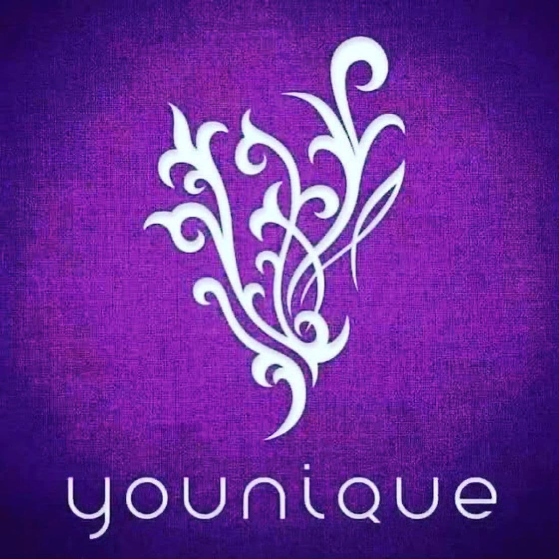 Moda Younique 