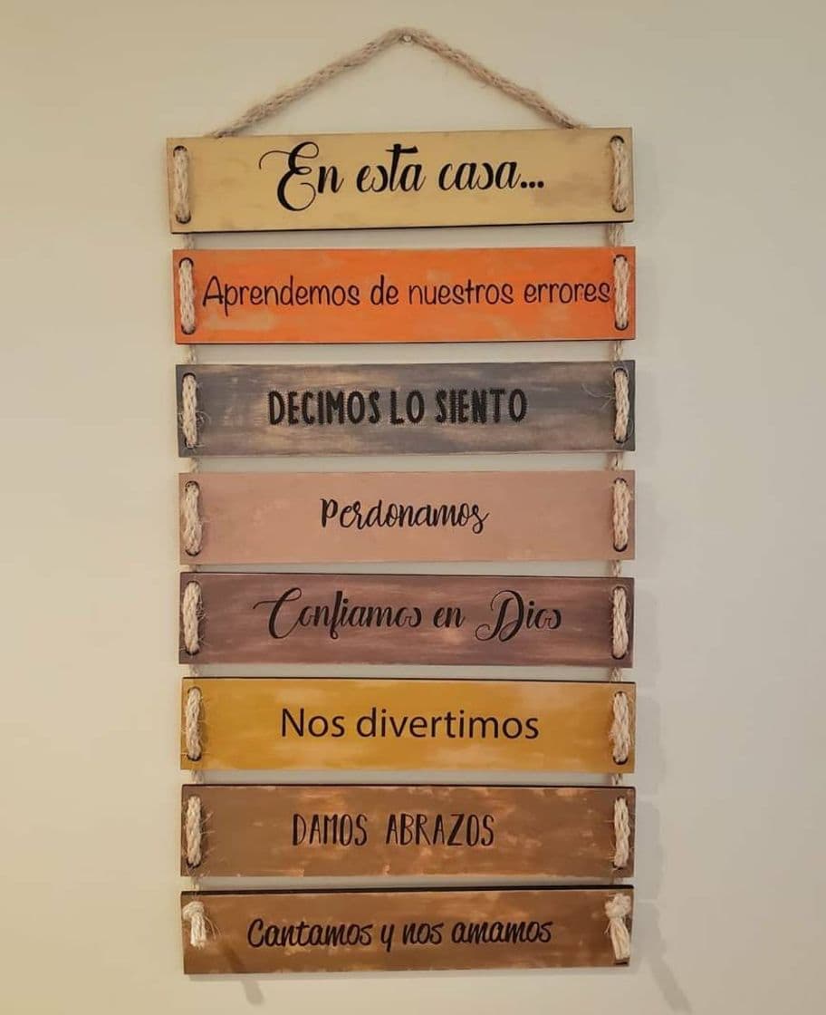 Moda Escoge la tipografía, colores y frases que desees. 