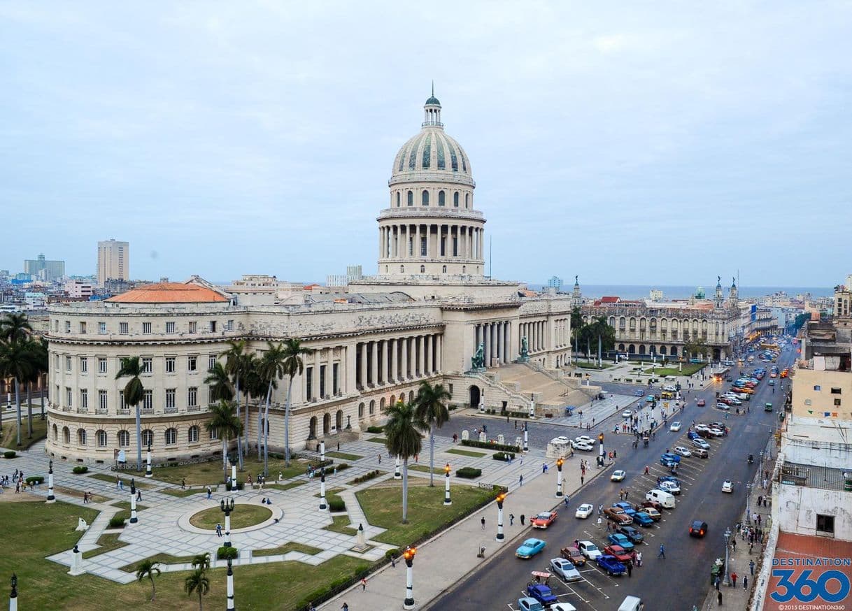 Place Capitolio Habana