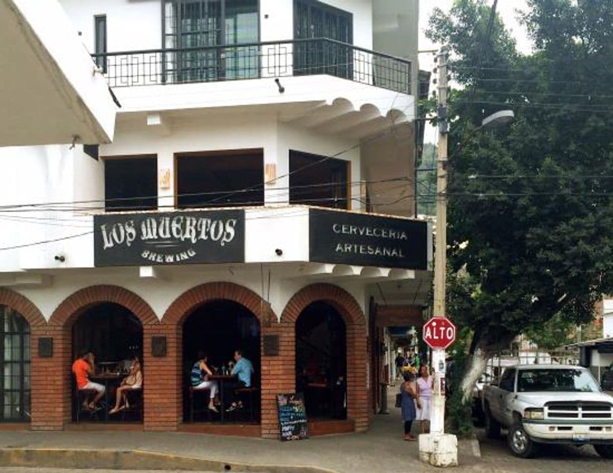 Restaurants Los Muertos Brewing