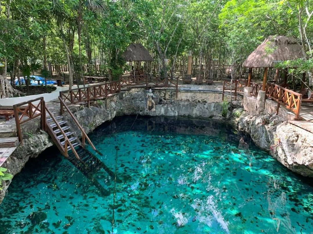 Place Cenote Zacil-Ha - Tulum, Quintana Roo 