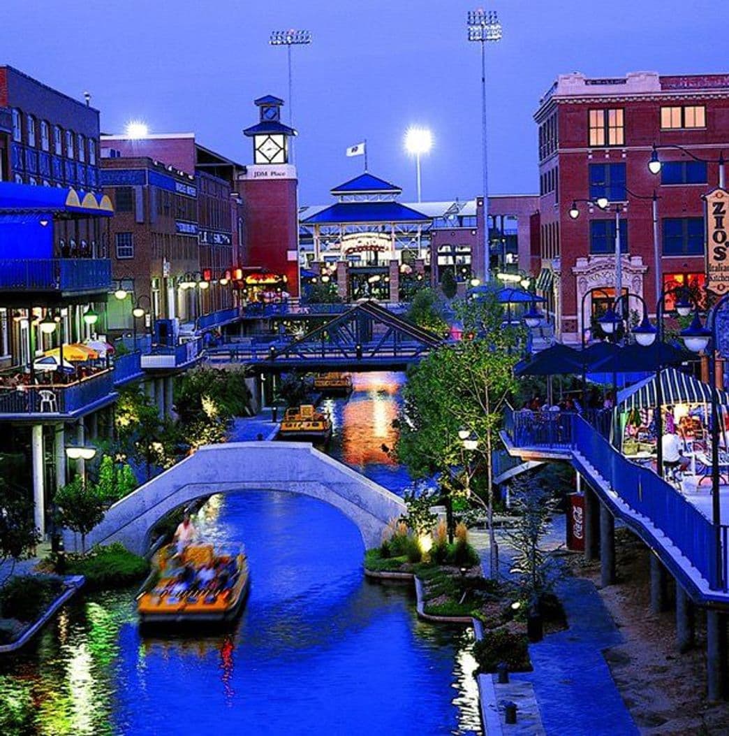 Lugar Bricktown