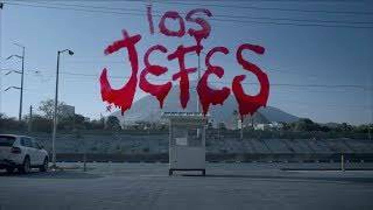 Película 
LOS JEFES