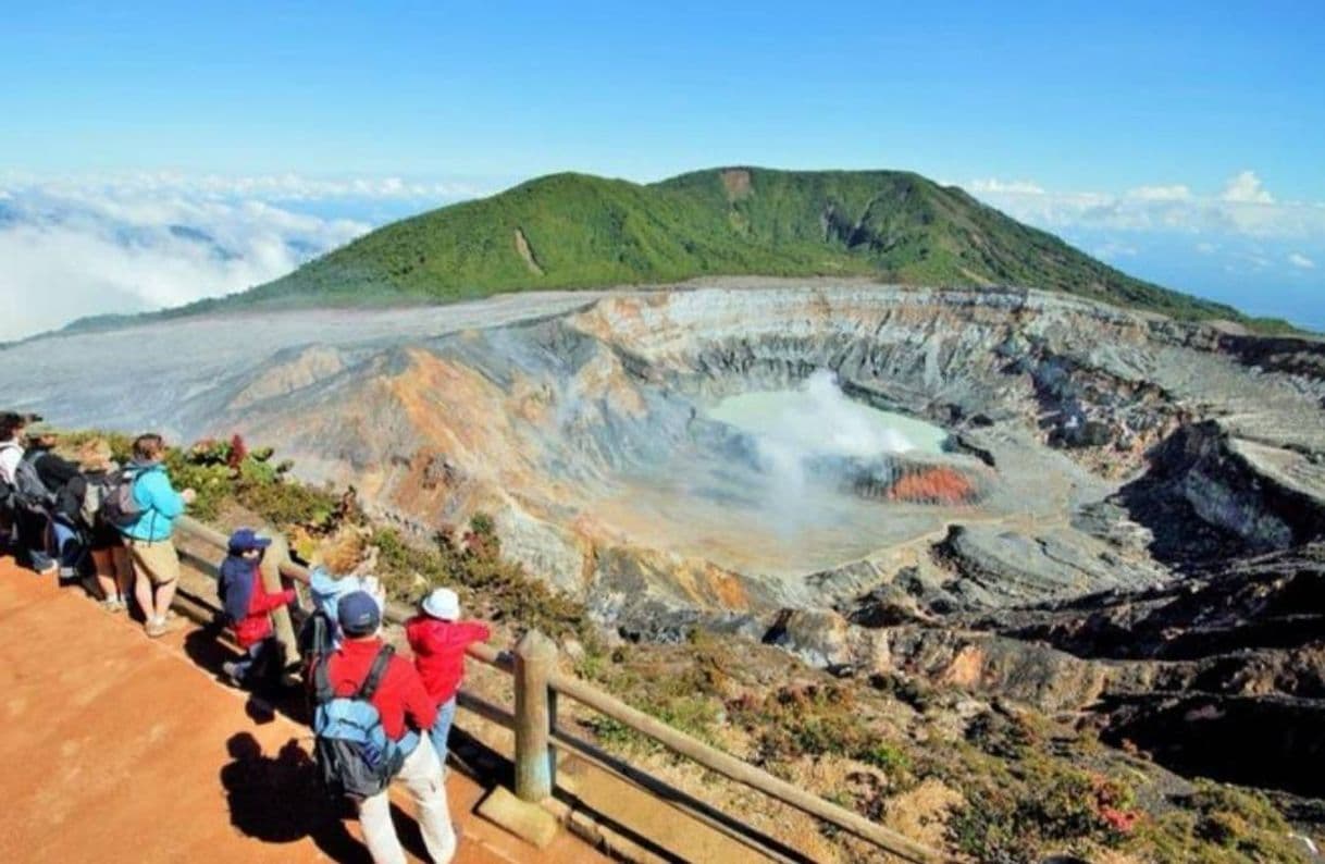 Place Parque Nacional Volcán Poás