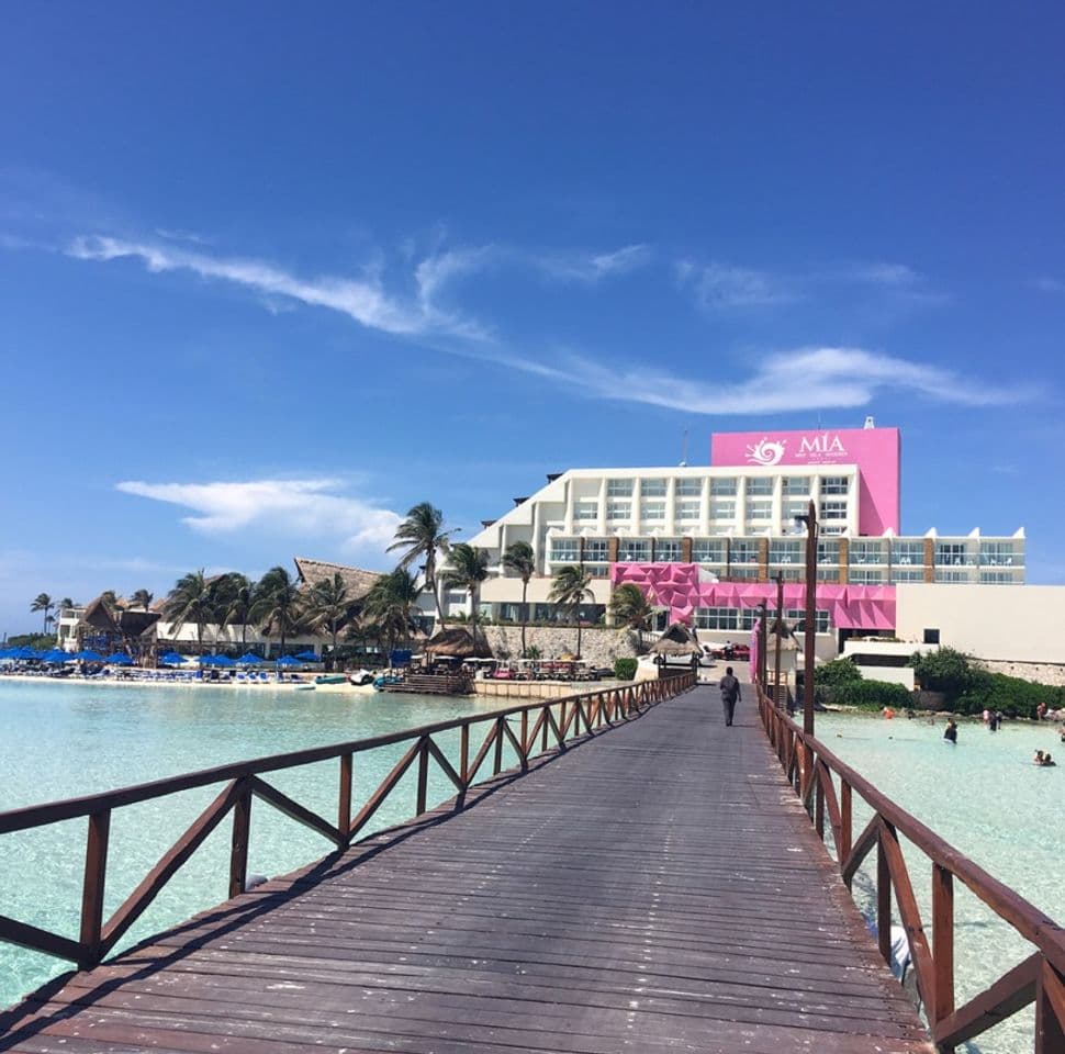 Place Mía Reef Isla Mujeres