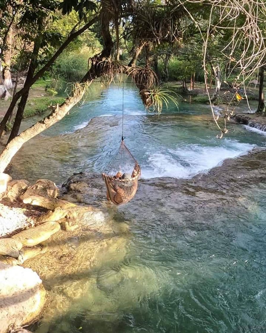 Lugar Cascadas de Tamasopo