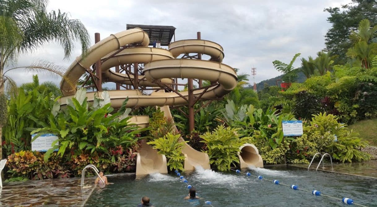 Lugar Kalambu Hot Springs