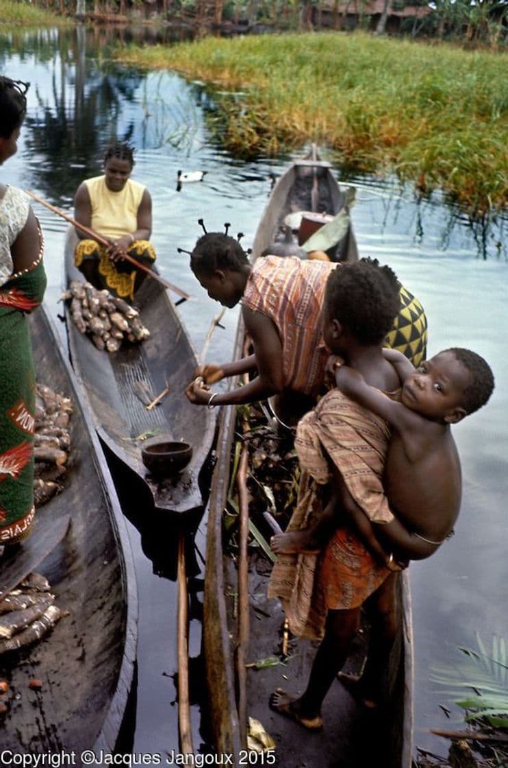 Place Omo River