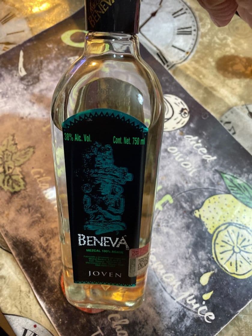 Producto BENEVA mezcal 38% del paquete 700 ml bebidas alcohólicas