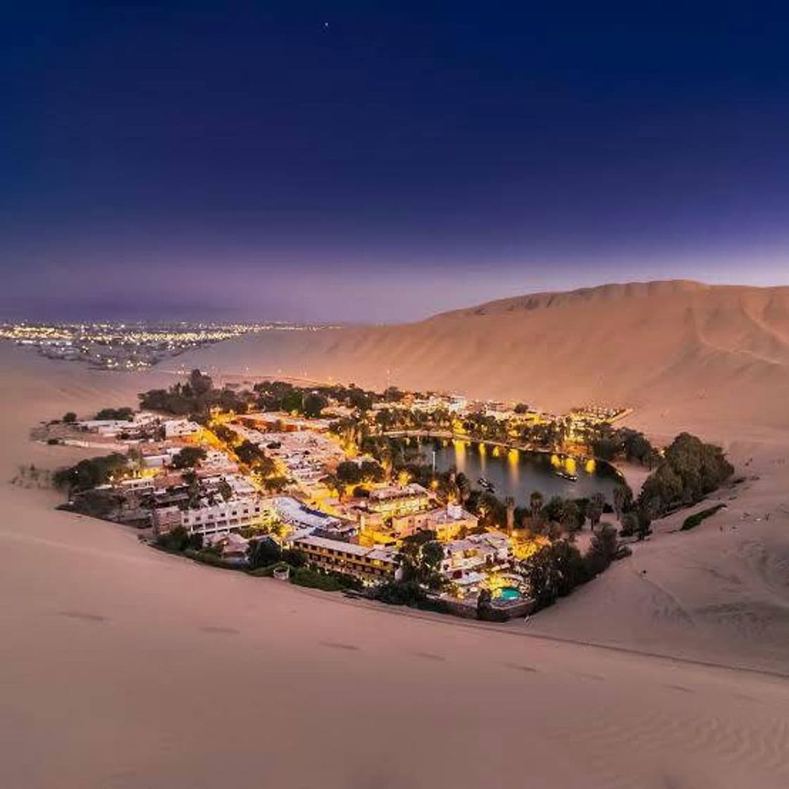 Place Huacachina