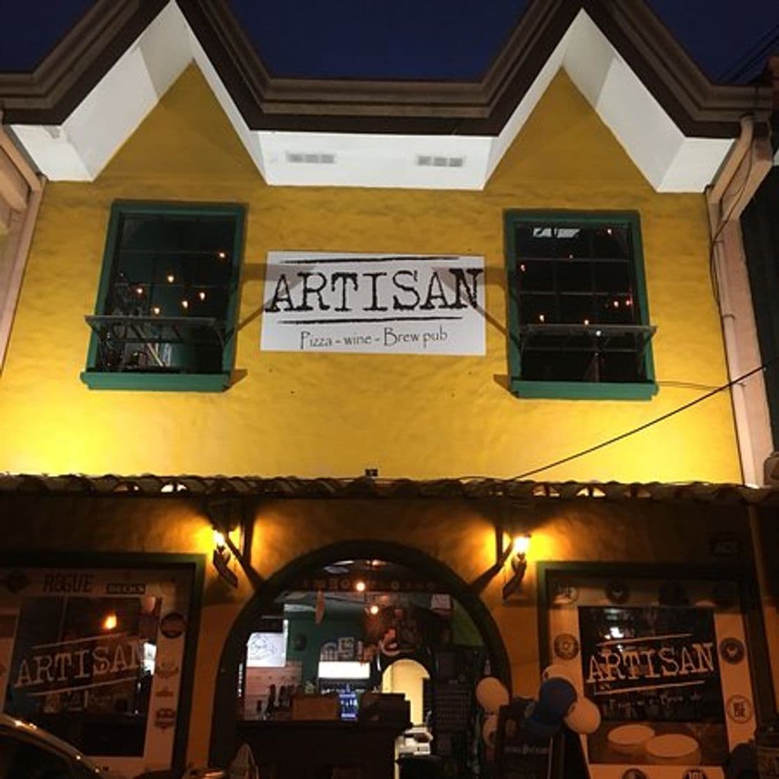 Restaurants Artisan Brew Pub