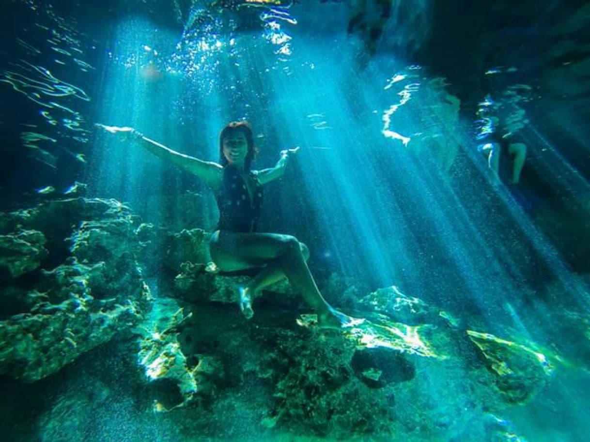 Fashion Cenote dos ojos, tulum, Q. Roo