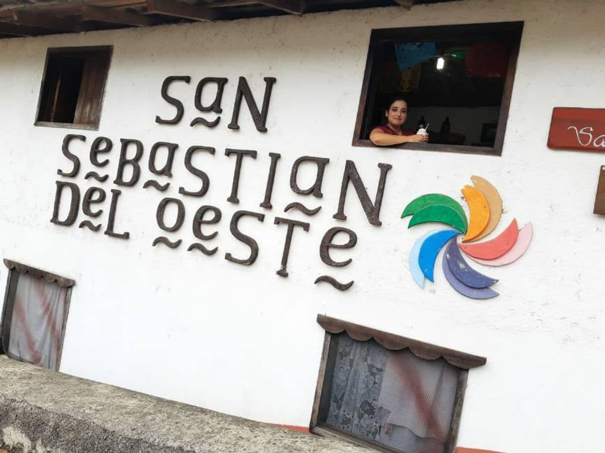 Place San Sebastián del Oeste