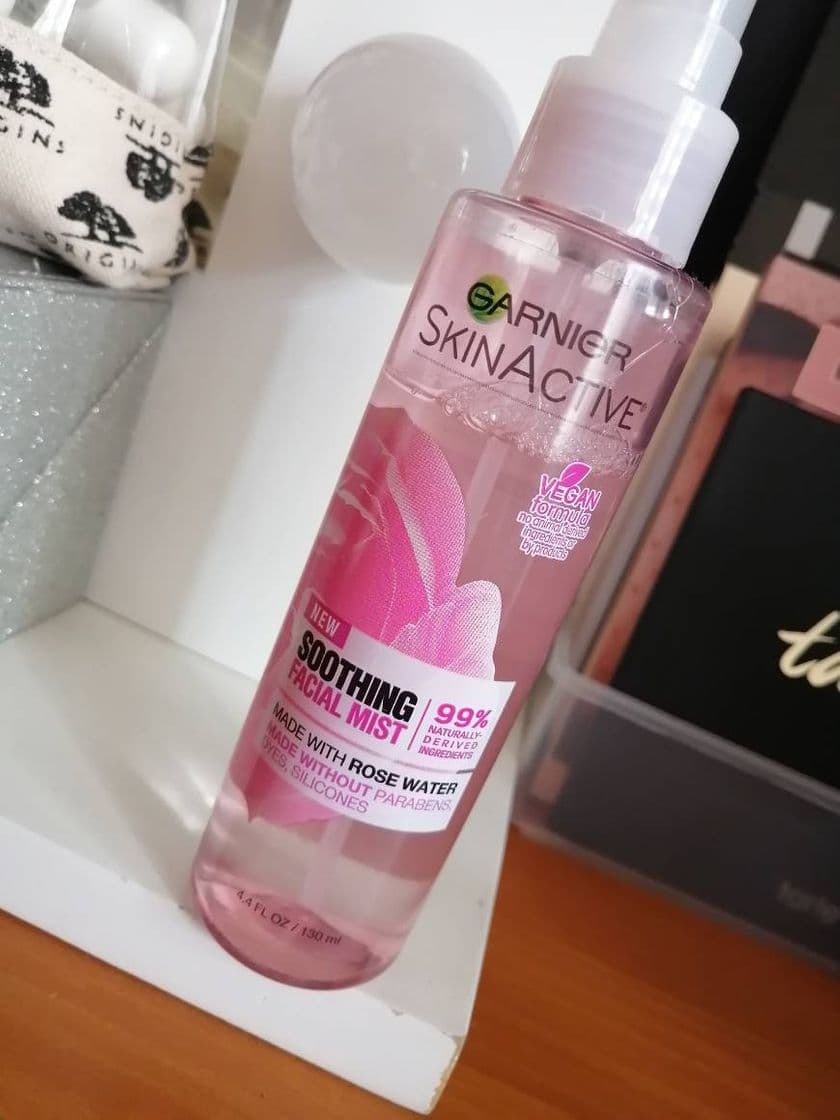 Moda Smoothing facial mist - Garnier