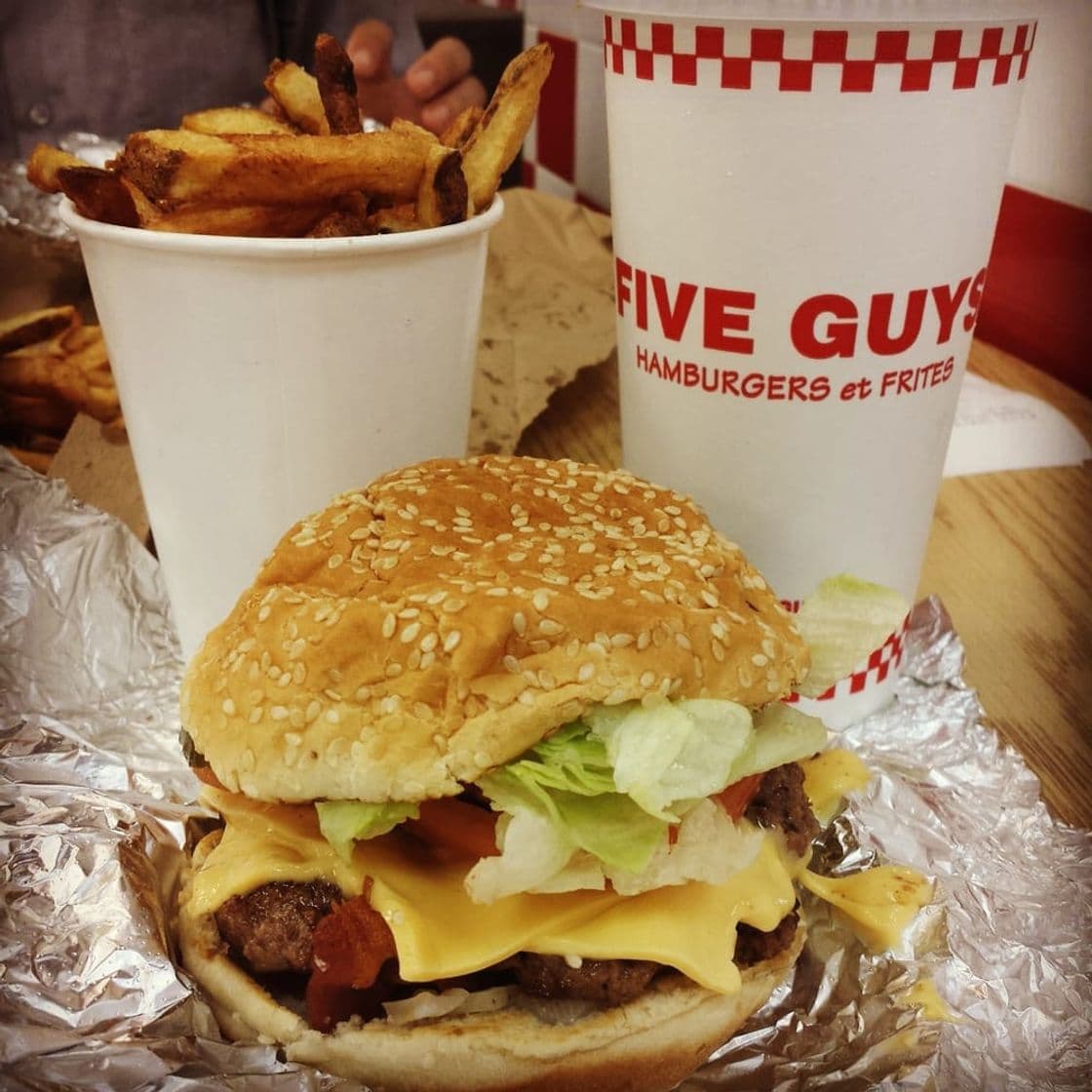 Restaurantes Five Guys Hamburgers et Frites