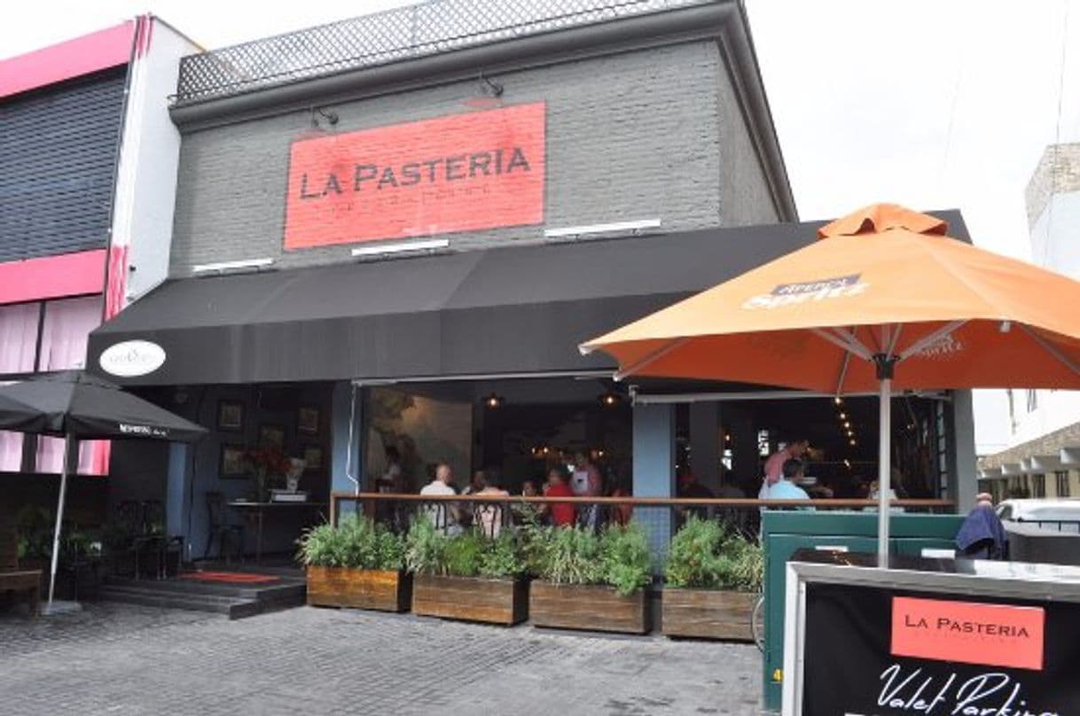 Restaurantes LA PASTERIA CHAPALITA