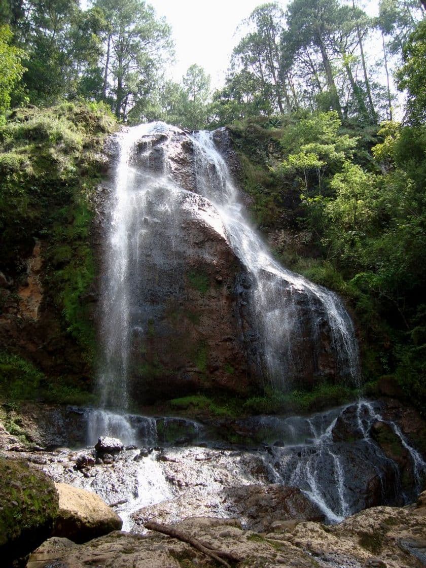 Place Cascada Principal de Ichaqueo